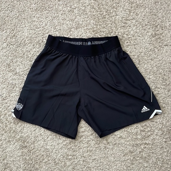 NWT Mens Adidas Primegreen Donovan Mitchell D.O.N. Issue #4 Black Shorts Size XL - Picture 3 of 12